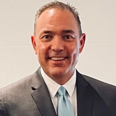 Education author, keynote speaker, & consultant. | @SolutionTree | 🎧 Co-host of the @Assess_THAT podcast 🎧