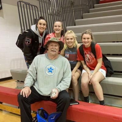 CaraRoxberry's profile picture. 