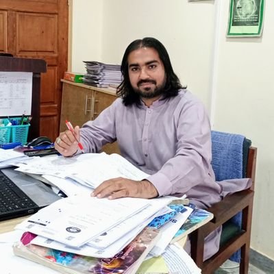 Zee_Shaan01's profile picture. Munhasir marnay pe ho jis ki Umeed, Na-Umeedi uss ki dekha chahiye. ‏‎|‎عشق، تصوف، اردو، شاعری|