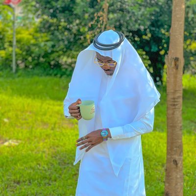 Award winning Tailor @dgeniusbespoke | Event Host | Phone Photographer | Tour | Content Creator | Style icon #NFT #Entrepreneur @Ibadanbusinesshub ☃| #FOPA #TEF