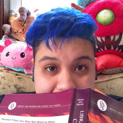 swsquadleadr327's profile picture. 🦖🏳️‍🌈
Queer Latina. I like writing and petting dogs. Star Wars is my favorite. Recent LIU grad, current librarian in Northeast Massachusetts.