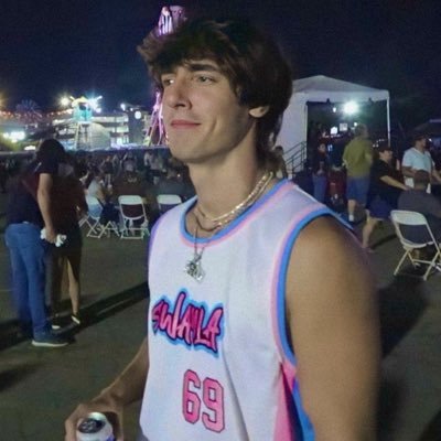 katy_769's profile picture. When I’m bored you’ll find me here