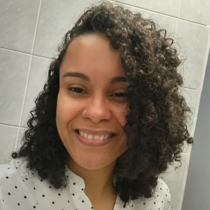 Confundo Alceu Valença com Zé Ramalho. Escrevo aleatoriedades, divagações e reclamações.