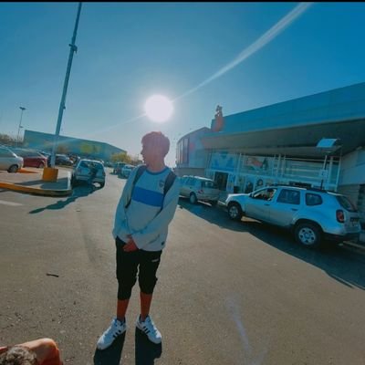 DutraEfra's profile picture. 