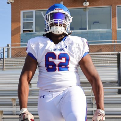 Offensive Lineman at North Meck High| 6’4 290lbs class of 2023 3.5gpa l7042457199 l https://t.co/mC8eNdAev4