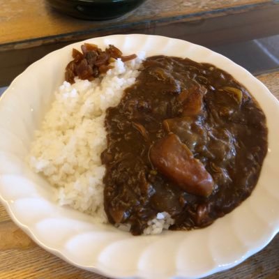 Nao70841148's profile picture. 広告代理店勤務3年目。月2000万円ぐらいの規模の運用型広告担当者。サーチとSNSメインです。勝手にフォローしてすいません、、少しは有益なこと呟きたい。