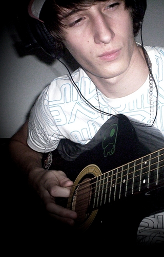♪ acompanhe minhas musicas no youtube ♪ face -
http://http://t.co/Ulw1gwkC2r