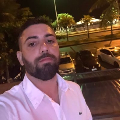 Martinzz021's profile picture. 