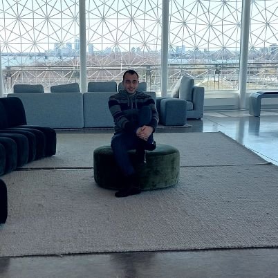 EmileMaamari4's profile picture. 