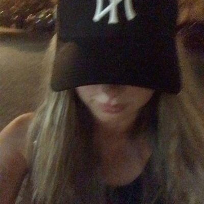 mileggill's profile picture. 