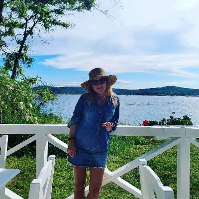 kcs1956's profile picture. 