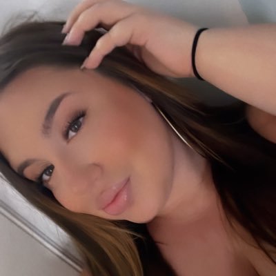 Julianaxoxoxoox's profile picture. ☮️🦋