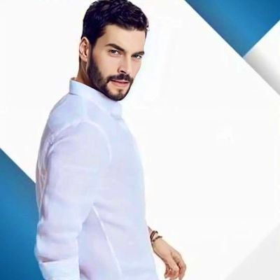 Me gustan las novelas Turcas
y mi actor favorito es #AkinAkinōzu 🥰 @Akinakinozu