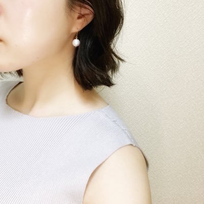 1年間洋服を買わないチャレンジ完走｜好きなものに囲まれた暮らし｜シンプルライフ｜一人暮らしアラサー｜都内1R収納玄関のみ｜美容ナース｜積立投資