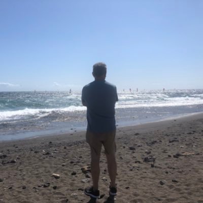 “”Es mejor irse y hacer falta … que estar y no significar nada “”