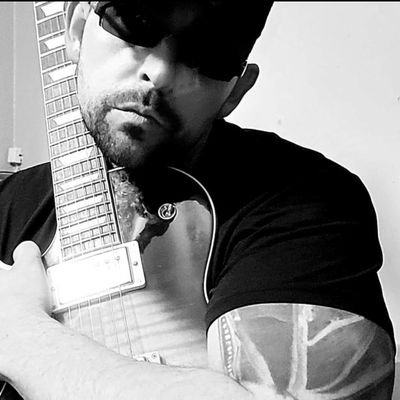 I'm a singer/songwriter/guitarist from Arizona. Music is my passion and has been for nearly 2 decades.