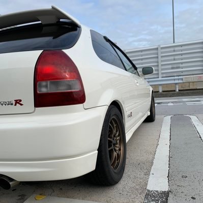 mmrr_ek9's profile picture. 無限風なシビックタイプRに乗っています。無言フォロー申し訳ございません。宜しくお願い致します。
