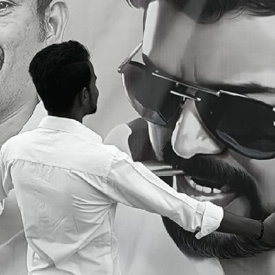 sabari92945337's profile picture. Thalapathy😻🔥 
Dhoni😻🔥