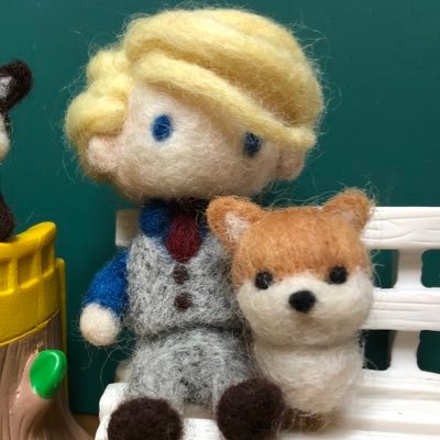 ごちゃごちゃアカウント笑 とっくに成人してる女です。コジコジの世界だったらそんな悪い人いないし、みんなそこそこ幸せに暮らせるのにね…と思いながら暮らしてます。 勝手にフォローしてすみません!タヌキとキツネ、宝石商、コジコジ、アニメも少女も少年もBL漫画もなんでも好き!サンリオ、サンエックスもすき。ポメ飼ってます。