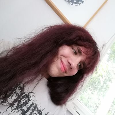 zu_nett_'s profile picture. hab's mir überlegt, ich will den liberalismus wieder