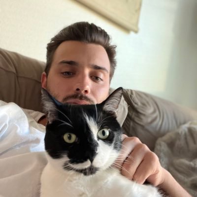 alpeasie's profile picture. Seattle