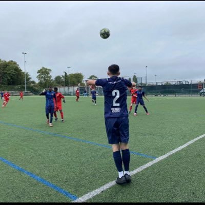 playing RB for @farleighrovers