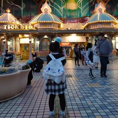 F3xJ1HvkuO7Im9Z's profile picture. アメ株爆損中😭チャイナ怖い。。