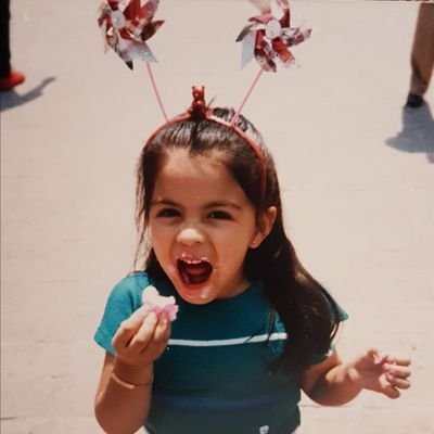 BereniceHerrer6's profile picture. Entre azul y buenas noches...