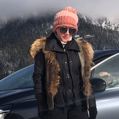 andreeaserghi's profile picture. 