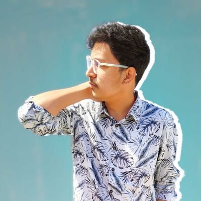 Software Developer💻| YouTube Creator▶️| Wannabe Tech Twitter Guy