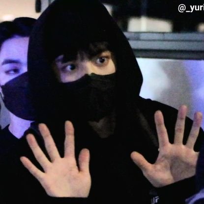 CCY06513's profile picture. Spend a long time with kai/chanyeol/ohmnanon/markgun