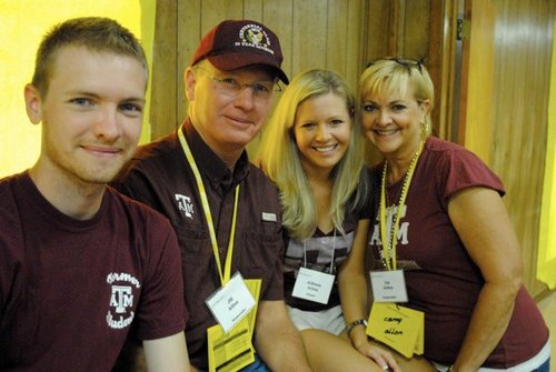 Liz_76's profile picture. 