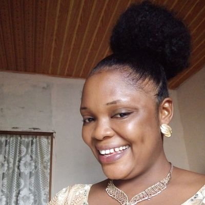 IbiyemiFolasha1's profile picture. An easy going lady