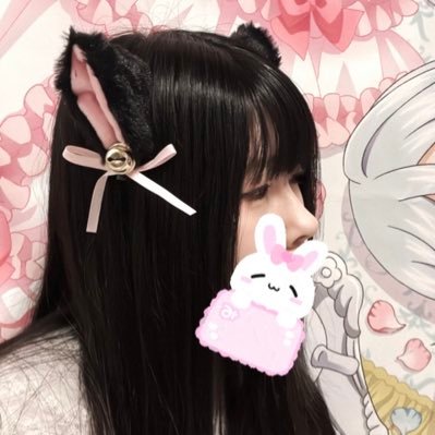 ニコニコ生放送 よく喋る19歳【サブ垢 @m20220215】