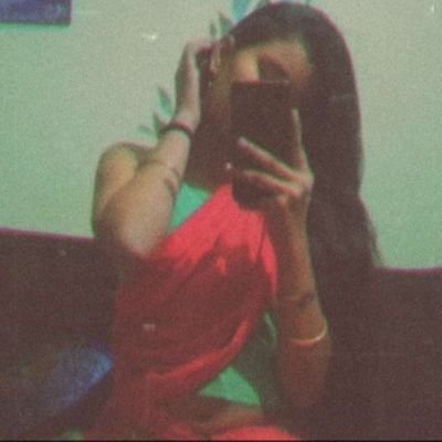 15🌜
A sarcastic baalika🧘
With high sarcasm 🦴
I can Try to make uhh smile!!!💭🙆