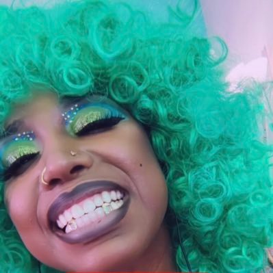 zaddybetz's profile picture. Mind your business