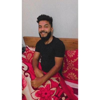 Aspiring web developer 🌐 | Learning HTML, CSS and JavaScript 💻 | Always curious to learn new thing, always Coding
