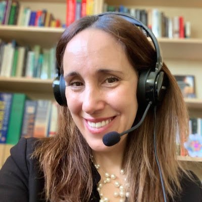 MledesmaMariana's profile picture. Mother, wife, interpreter.