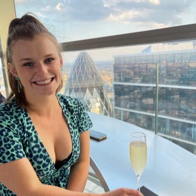 📍London