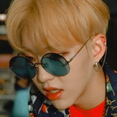 9n💎 | 첫째보다누나 | 올프 | 최강홋프 | 메트맘찍🧡 | 초멘🙆♀️⭕️,초뎀🙅♀️❌
˚₊·—̳͟͞͞🧡 #멍뭉이가_쏘아올린_쟈근선물
