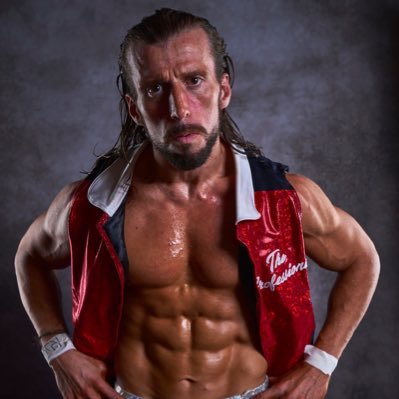 #TheProfessional | #TheFoundation | Former ROH World TV Champ | 2x @ringofhonor World Tag Team Champion| rhettdathreat@hotmail.com to Place a hit