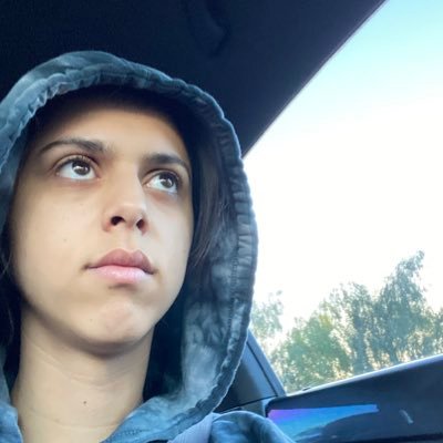 julianna_park9's profile picture. Idk man