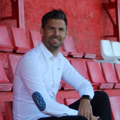 Actualmente DD del Atlético Sanluqueño  Entrenador nacional, Director Deportivo y Maestro. Ex jugador de Leganés, Lleida y Alcoyano.