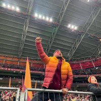 Ezel (@ezell353) Twitter profile photo