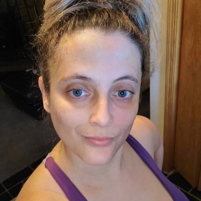 Karen88040327's profile picture. All on GOD 🙏🙏🙏