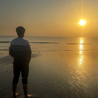 hamzaSaeed279's profile picture. Time is the best judge !