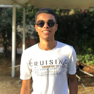 I don’t have time to hate people, who hate me, because, I’m too busy in loving people who love me.✨✨