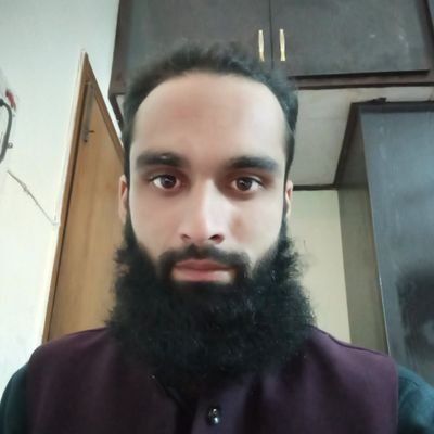 Khalilu46252636's profile picture. A computer science student.