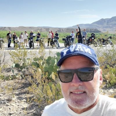 Retired Naval Officer and vintage motorcycle enthusiast.