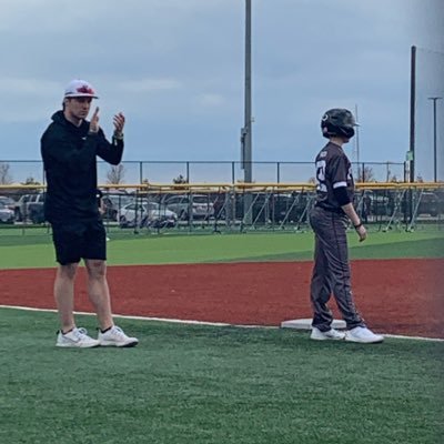 @EAHS_Baseball Assistant Coach | @ElkhornFB1Herd Assistant Coach | @shockersbsbl Youth Director